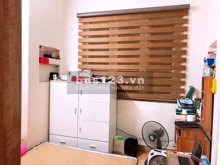 Bán gấp nhà ngõ 32 An Dương giá 1,25 tỷ, 25m2, MT 5,5m, oto đỗ