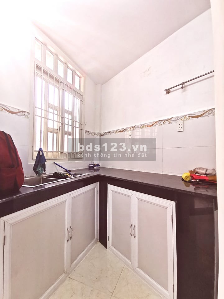 Bán gấp nhà Xô Viết Nghệ Tĩnh 80m2, giá 5.8 tỷ Ngay ngã tư hàng xanh.