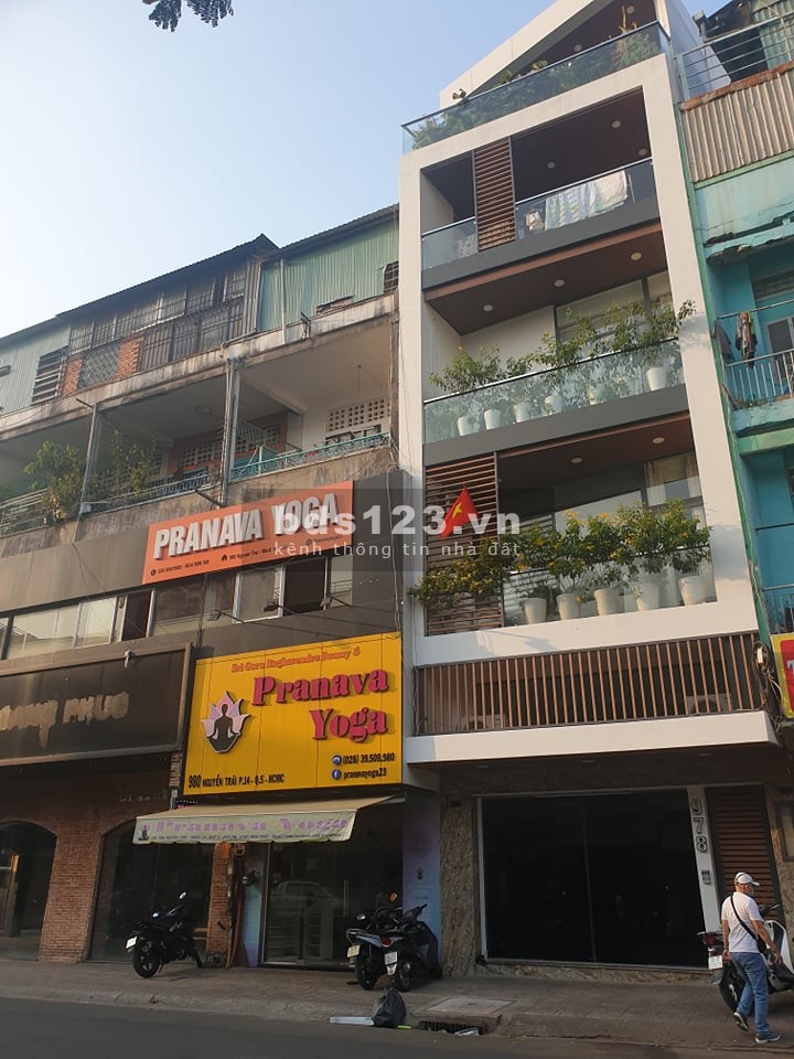 Cần bán gấp nhà 5 tầng “ Mặt tiền” Nguyễn Trãi ngang 8m, giá đầu tư cực tốt