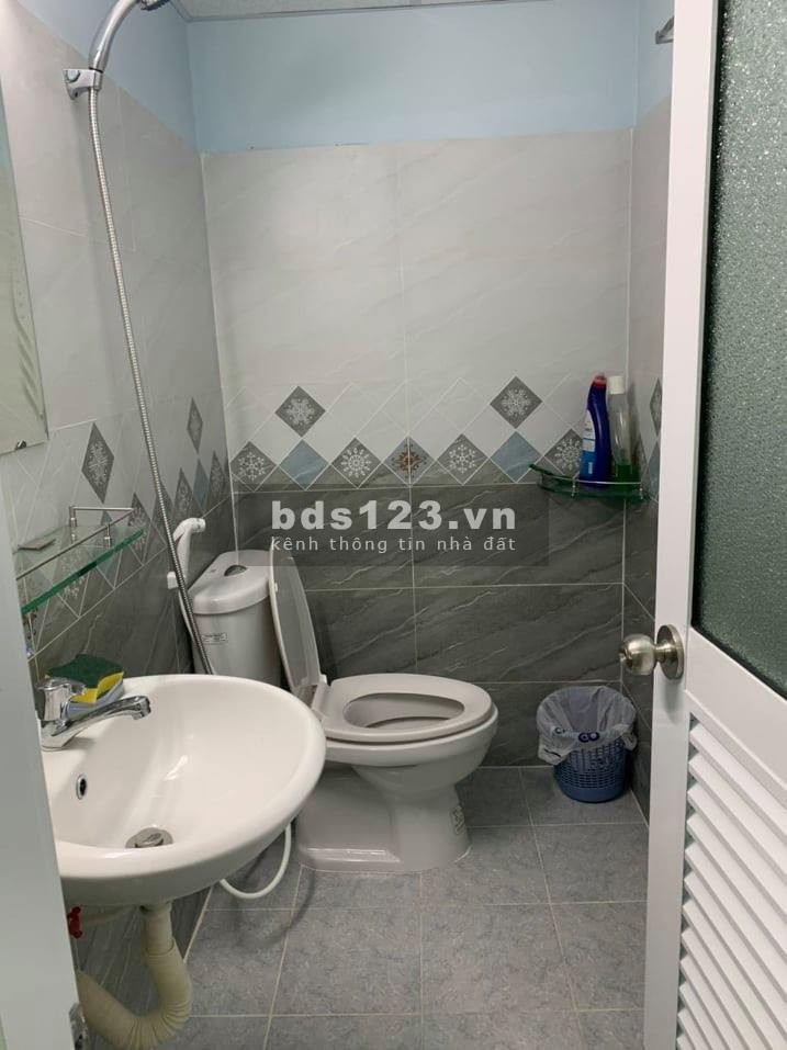 Cho thuê mặt bằng mặt tiền Mai Thị Lựu