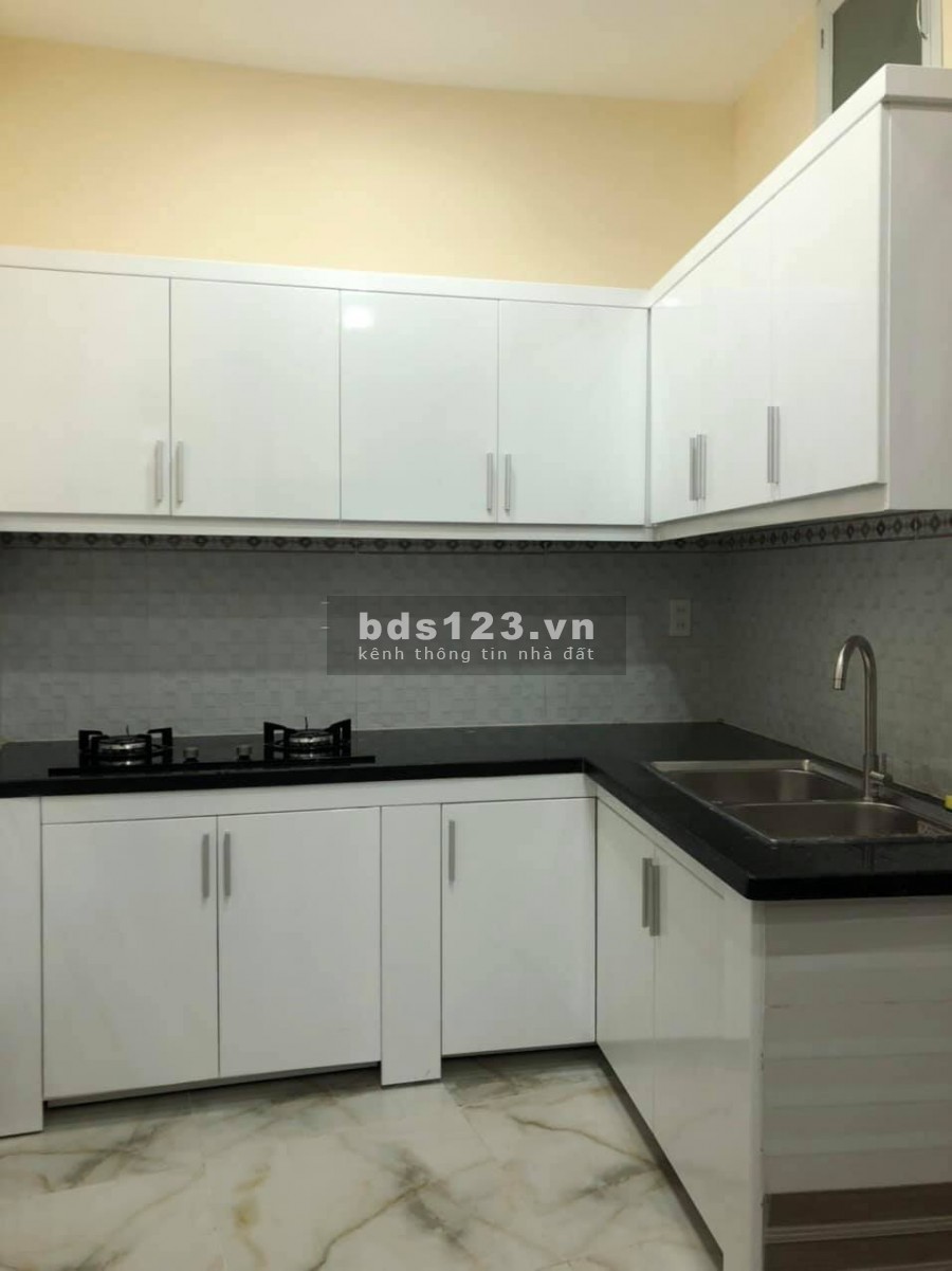 (Gò Vấp)Nhà bán cực gấp, hẻm 5m thông Lê Hoàng Phái, dt 55m2, 3 lầu chỉ 5.25 tỷ