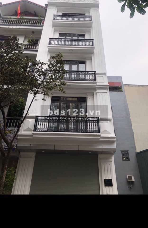 Bán mảnh đất Phương Liệt,ô tô vào nhà,đường trải nhựa 43m nhỉnh 3 tỷ