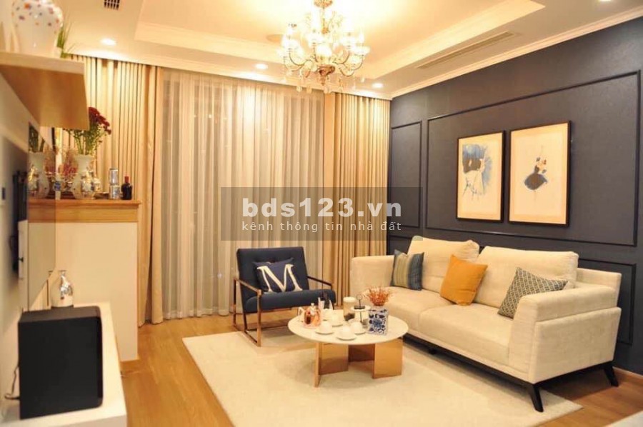Chính chủ cần bán căn R2 Royal city 109m giá 4.250 tỷ bao phí full đồ