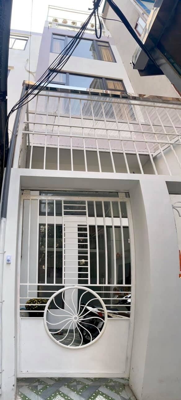 Hơn 4 Tỷ, Nhà Đẹp Ở Ngay, Tiện Ích Đầy Đủ, Bùi Xuân Trạch, Thanh Xuân, 60m2, 4 tầng.