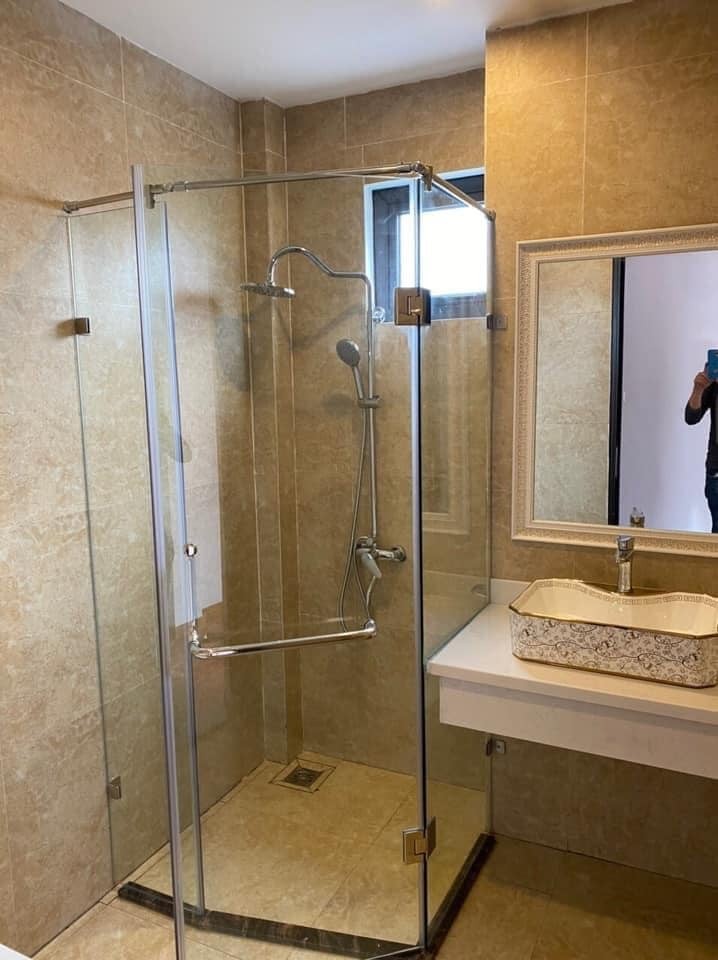 NHÀ TRẦN BÌNH, LÔ GÓC, Ô TÔ, 40M2, 6 Tầng, 3tỷ