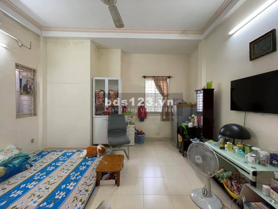 Bán Nhà Hẻm Xe Hơi 5m Quận 10, 52m2_3 Lầu ở Ngay Chỉ 6,6 tỷ.
