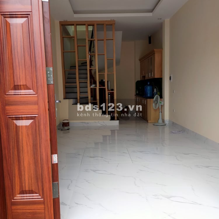 BÁN NHÀ Ở NGAY TẶNG NỘI THẤT CƠ BẢN.