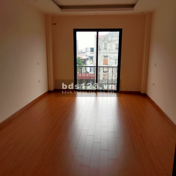 BÁN NHÀ Ở NGAY TẶNG NỘI THẤT CƠ BẢN.