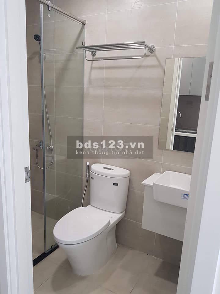 Chủ gữi bán gấp căn 2PN full nội thất giá bán 3ty5 liên hệ 0878501020 sổ chính chủ