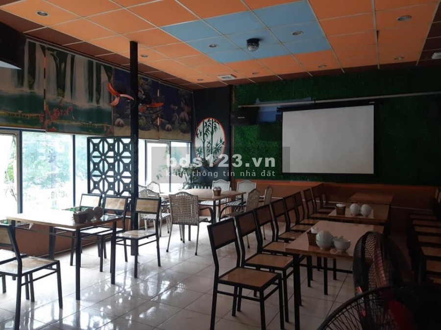 BÁN MẶT PHỐ CẦU GIẤY 60M MẶT TIỀN 9M VỈA HÈ 17TỶ4 0978439490