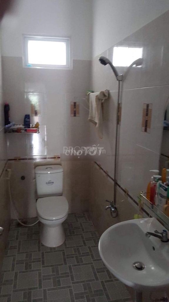 Nhà mới nguyên căn gần chợ Tân Kiểng 3pn, 2wc