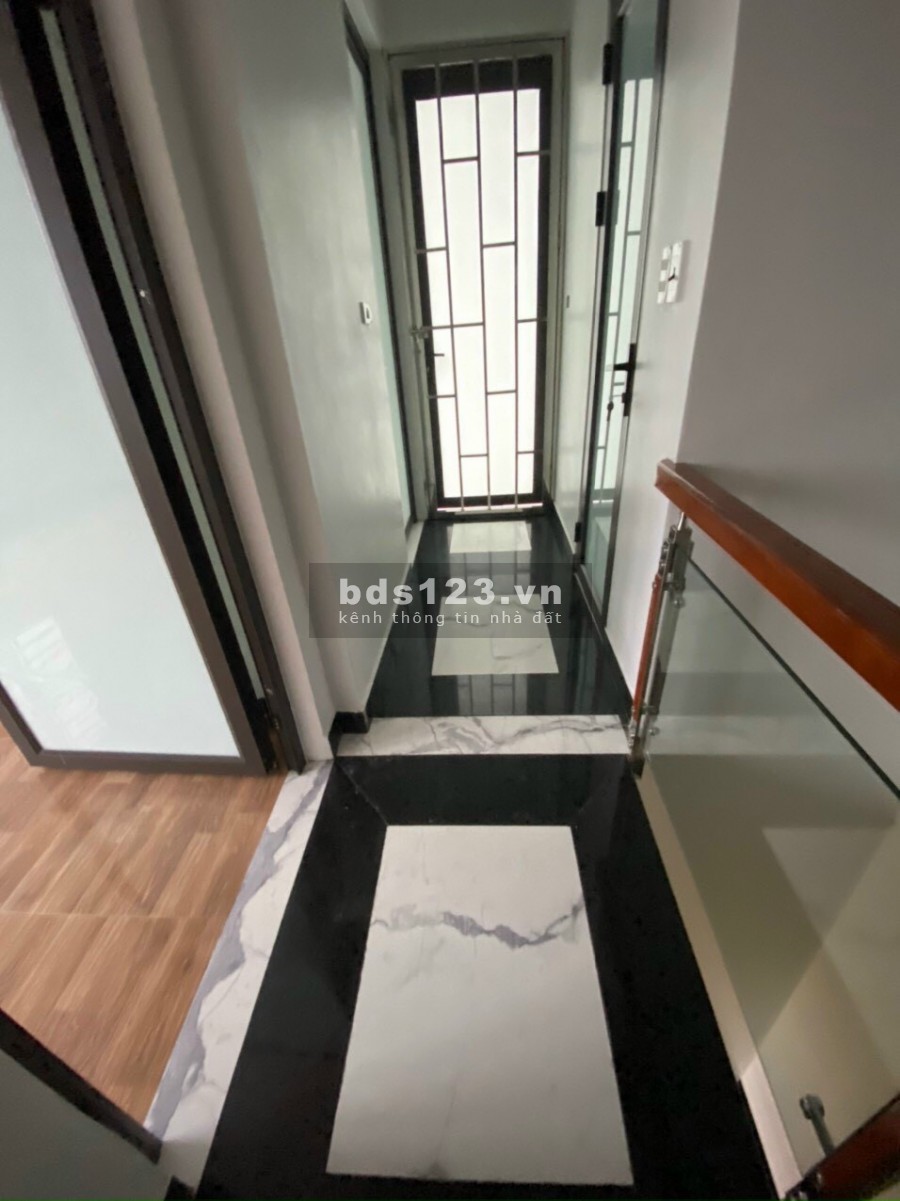 Bán nhà phố Nguyễn Thị Duệ, Ph Thanh Bình, 46m2, 3 tầng, lô góc, cực đẹp