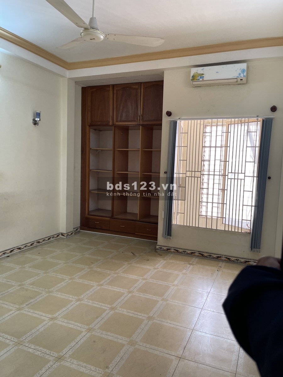 Nhà HXH Bùi Đình Túy 4x15 Trệt 3Lầu-ST 4P 3WC Giá 17Tr/th