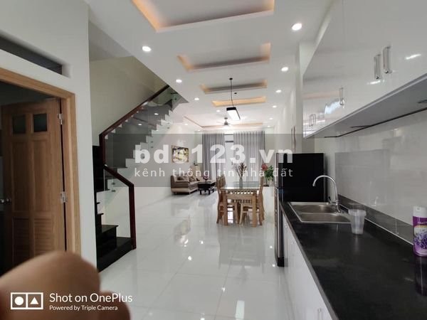 Nhà gần khu CN Cầu Tràm - Sổ hồng riêng - công chứng sang tên nhanh gọn