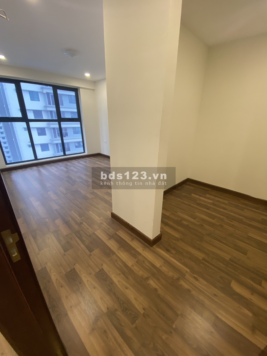 Bán gấp căn 3PN 139m2 tại Mỹ ĐÌnh hướng Ban công Đông Nam View đẹp thoáng mát