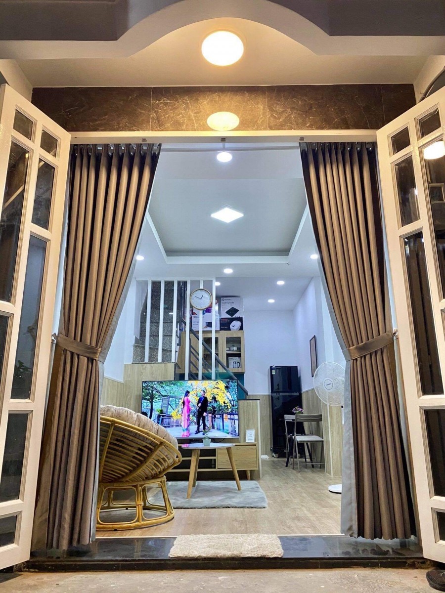 Hẻm xe hơi đua, căn hộ mini cao cấp,nội thất đầy đủ vào ở ngay, nhà Nguyễn Tư Giarn 21m2, giá 2.85 tỷ