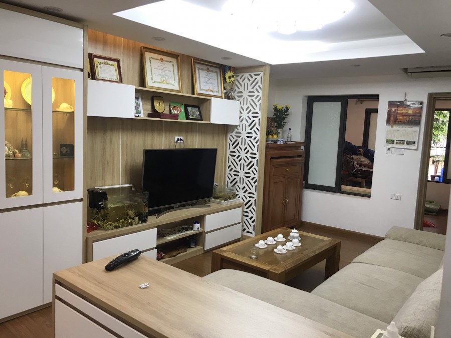 Bán căn hộ tầng 4 dt 80m2, tập thể quân đội Nam Đồng Ngõ 119 Hồ Đắc Di, Đống Đa HN. LH 0902289154