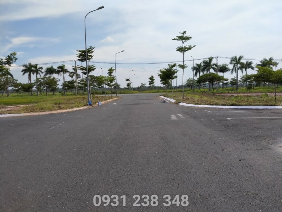 Sài Gòn Eco Lake( Đức Hòa 3), mặt tiền tỉnh lộ 8 giá tốt chủ đầu tư, sổ hồng riêng.
