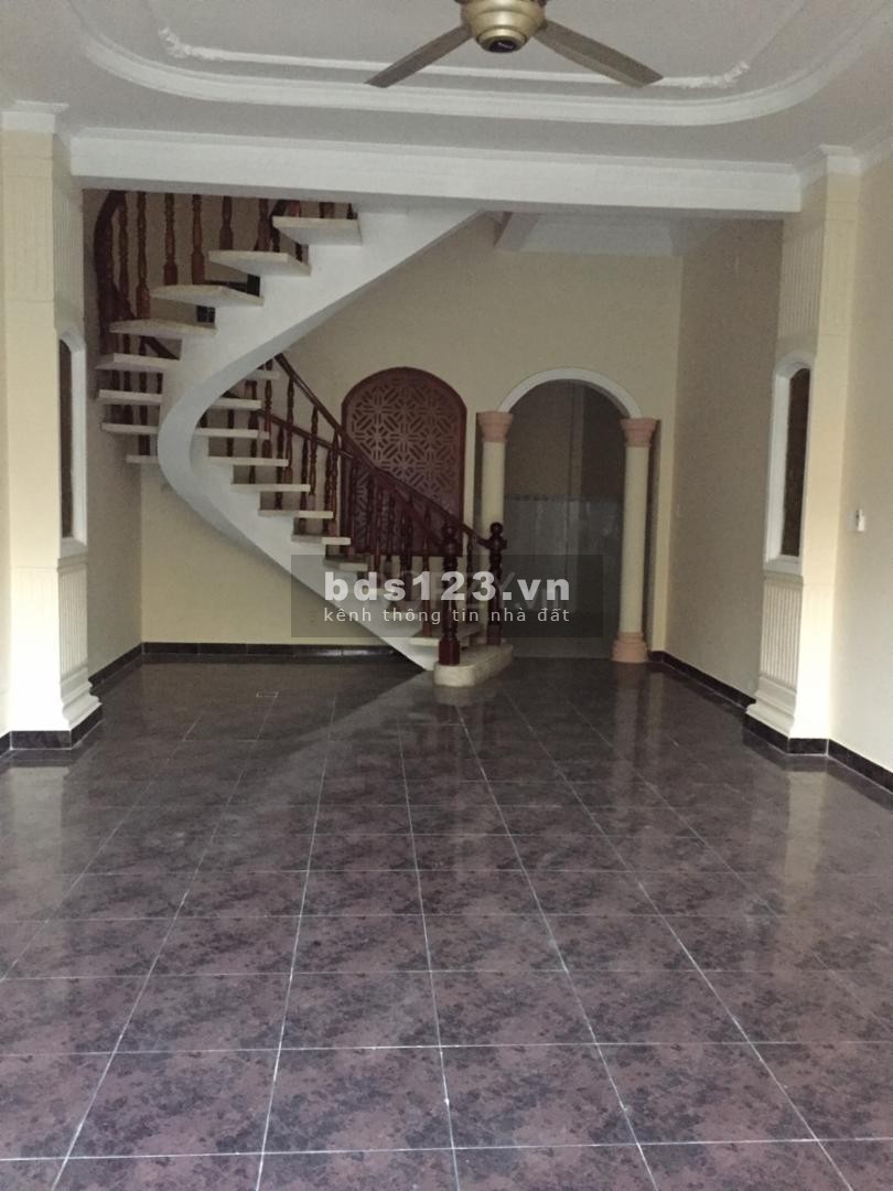 Nhà nguyên căn tân bình, 4PN, 4WC, 5x13, 2 lầu sân thượng, giá thuê nhanh 16 triệu