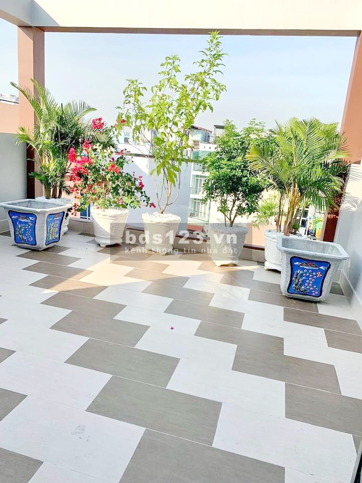 Bán nhà đẹp 2 lầu gần mặt tiền đường Hưng Phú Phường 10 Quận 8