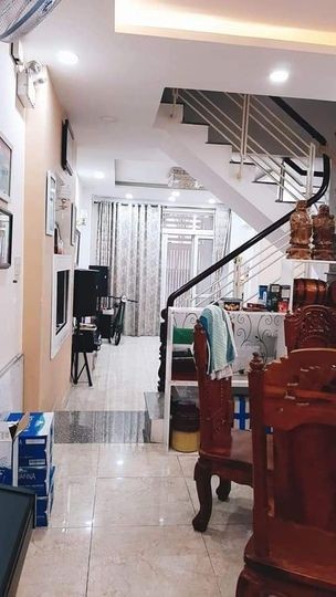 Bán nhà mặt tiền hẻm xe tải Núi Thành Tân Bình, 10 tỷ