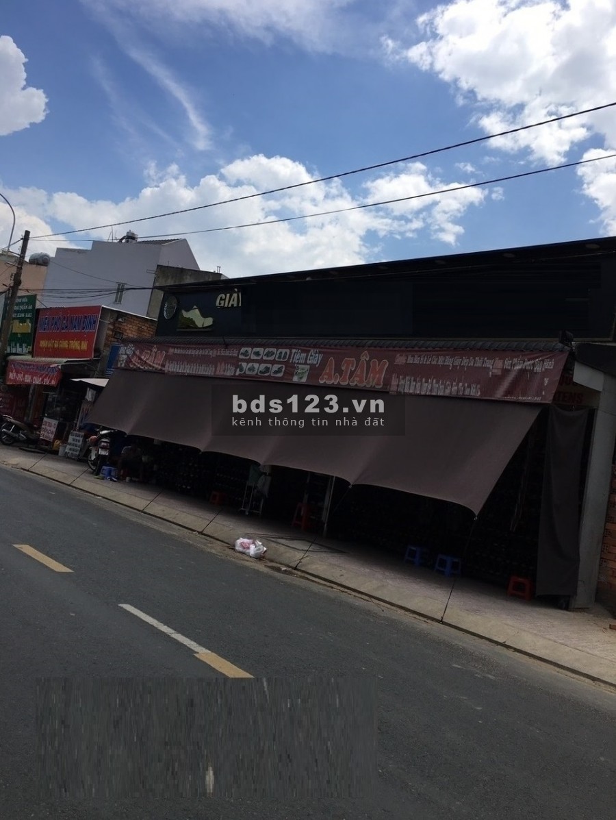 MT Đường Nguyễn Duy Trinh _ 15 x 50 _ nhà rộng thoáng mát
