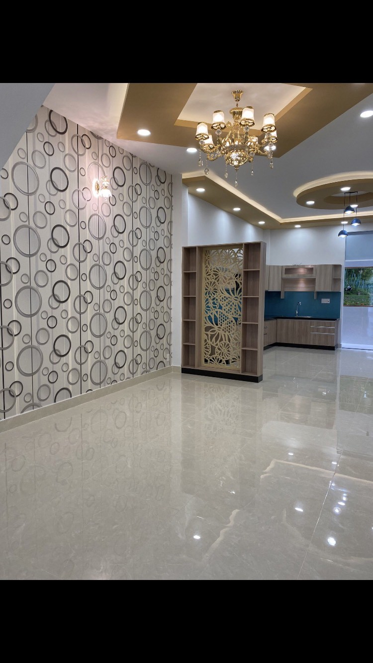 Bán nhà mặt tiền 16m nhựa số 60 Đường DC11, P Sơn Kỳ, 4x14m trệt 2 lầu sân thượng. Giá 6,3 tỷ Lh: 0948944100