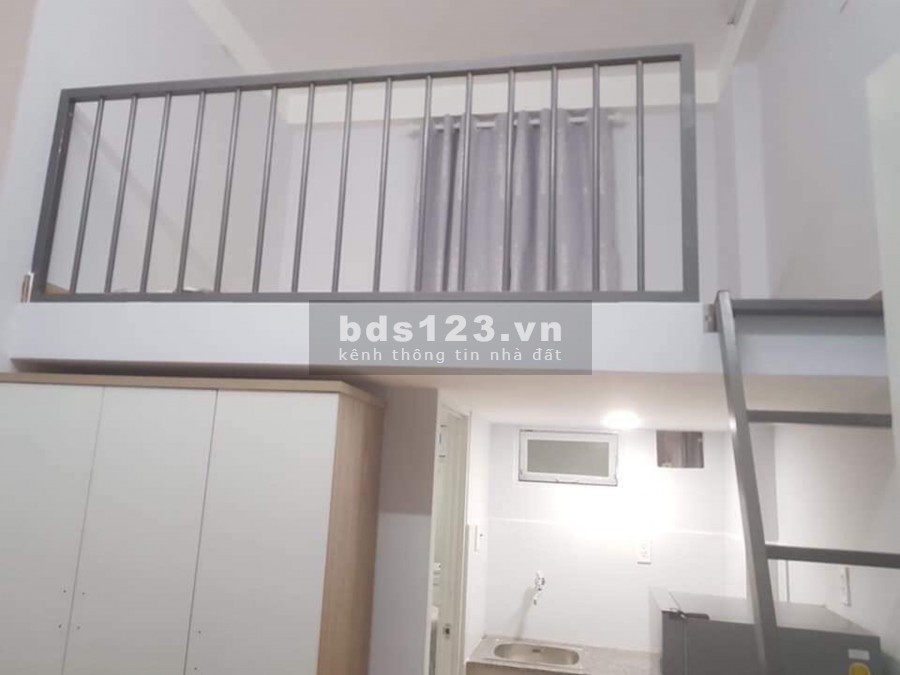 CHDV full NT ngay ngã 4 lạc long quân – âu cơ, full nội thất.TB