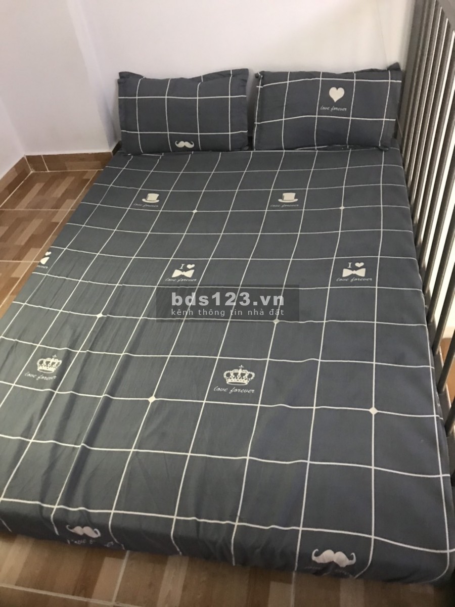 CHDV full NT ngay ngã 4 lạc long quân – âu cơ, full nội thất.TB