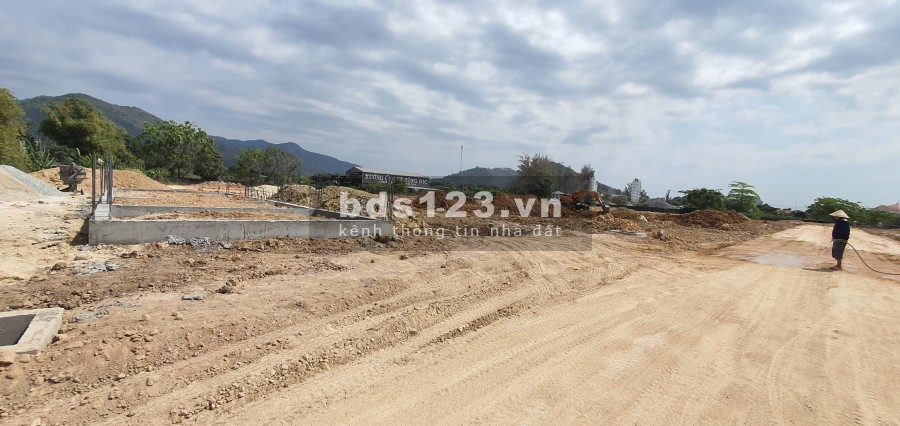 Nhà phố thương mại nhà liền kề