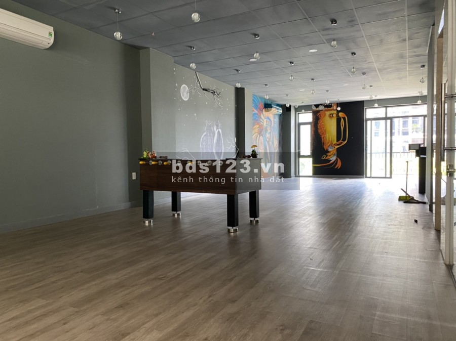 Nhà mặt tiền 7*20 6 tầng cho thuê rẻ hơn thị trườn 5tr, nhanh tay nhé Lh 0938612666 ANH EM GROUP