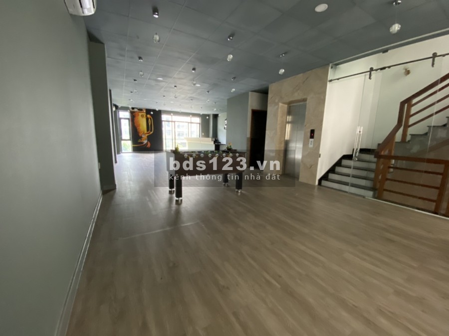 Nhà mặt tiền 7*20 6 tầng cho thuê rẻ hơn thị trườn 5tr, nhanh tay nhé Lh 0938612666 ANH EM GROUP