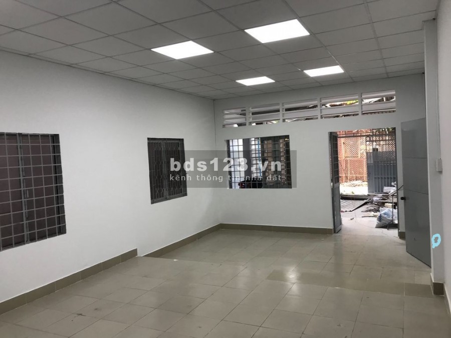 Nhà Tân Kỳ Tân Qúy 15x18m, tiện làm kho, xưởng