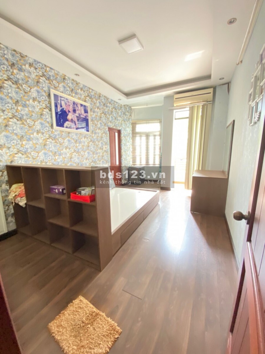Nhà MT D3 4x20m 3Lầu 6Phòng KD Đa Ngành+ VPCTy oke 45Tr/th
