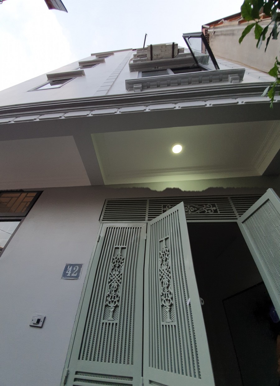 Bán nhà Khương Thượng, 40m, tiện kinh doanh, giá 3.1 tỷ