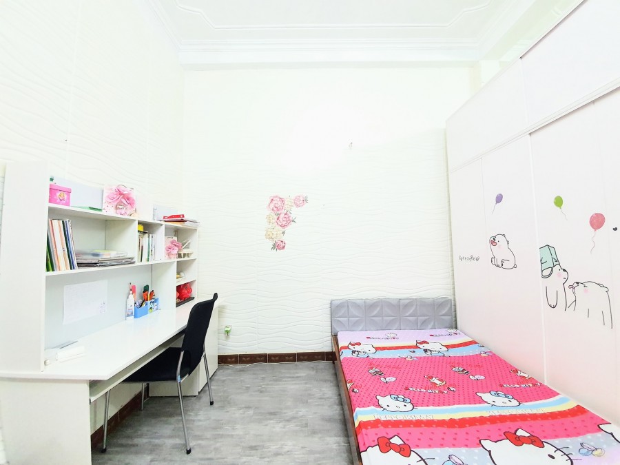 CầnBán nhanh siêu phẩm phân lô ô tô đỗ cửa phố Chùa Bộc DT 52m2 giá 6tỷ4