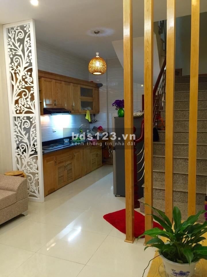 NHÀ LONG BIÊN, ÔTÔ ĐỖ CỬA, KINH DOANH TỐT, GIÁ 3 TỶ ĐÚNG