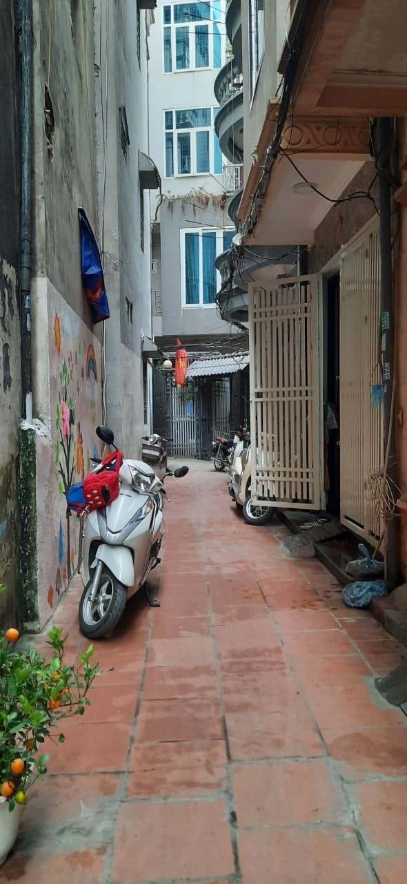 Bán Nhà Ngõ 1 Bùi Xương Trạch 42m2 - Gần Oto - Ngõ Nông Rộng - Tương Lai Sát VD 2.5