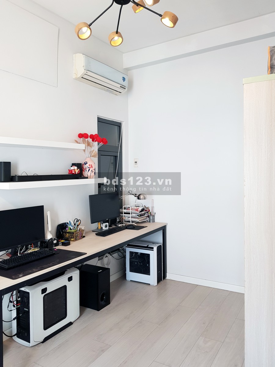 Nhà mới hẻm rộng Phú Nhuận sát khu trung tâm PXL