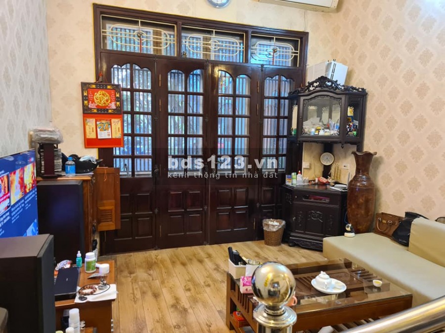 Bán Nhà Phố Ngô Quyền, Hà Đông, 45m², 3T, MT3.8m, giá 3 tỷ 2 Lh 0902083139