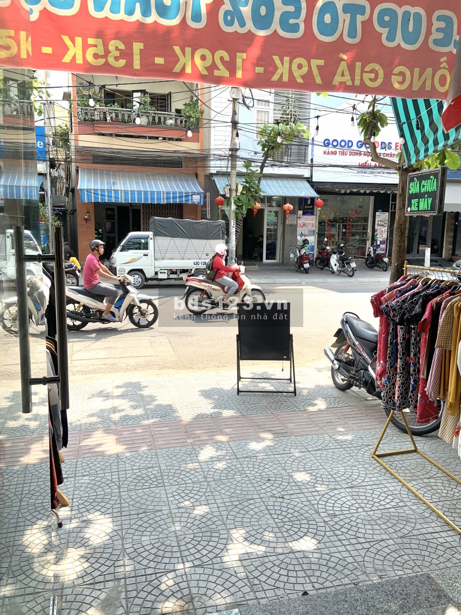 Sang shop đường Núi Thành, Đà Nẵng