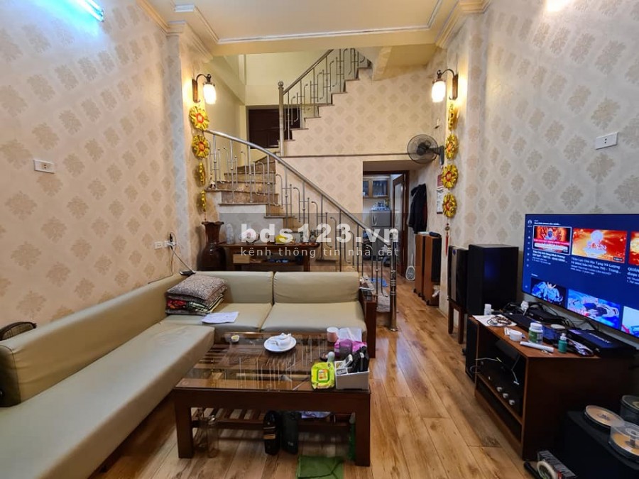 Bán Nhà Phố Ngô Quyền, Hà Đông, 45m², 3T, MT3.8m, giá 3 tỷ 2 Lh 0902083139