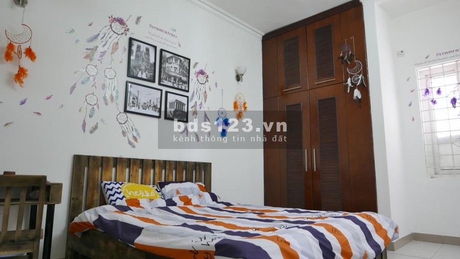Nhà hẻm rộng, xe hơi vào nhà, 4 tầng lung linh - Bình Thạnh giá chỉ 6 tỷ TL