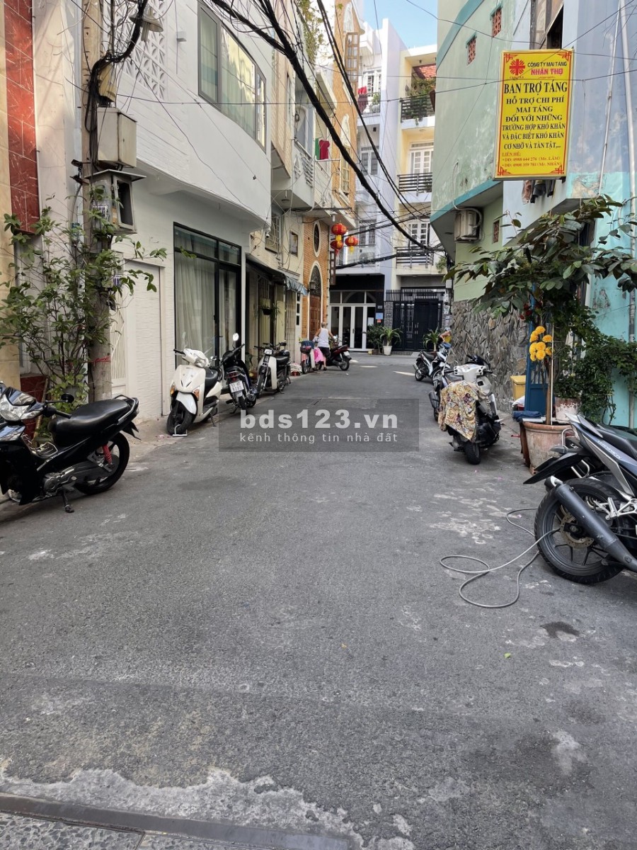 Nhà bán Quận Phú nhuận Chính chủ , dt : 46m2
