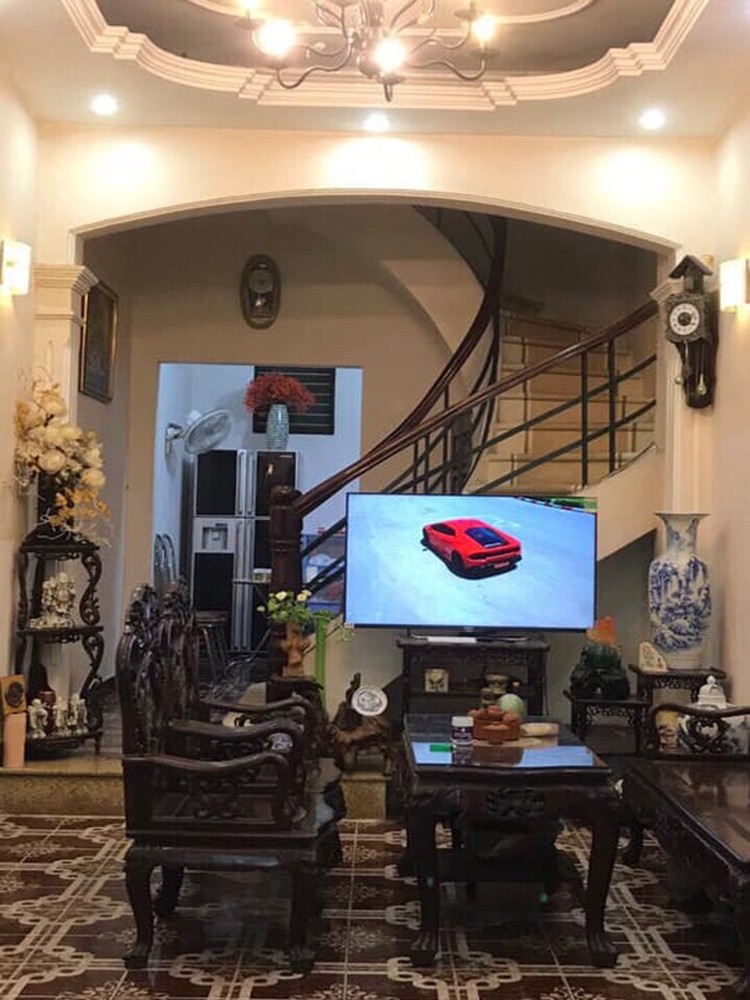 Nhà mặt hồ Võ Thị Sáu (quận Hai Bà Trưng), 11,2 tỷ