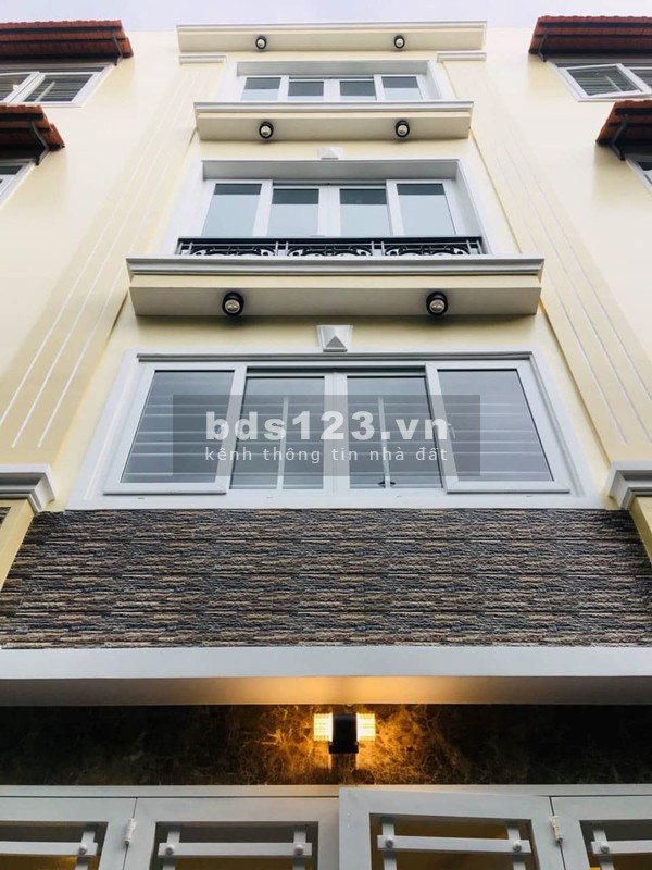 Siêu phẩm kinh doanh ngõ thông, Nguyễn An Ninh 35M2 * 5 Tầng
