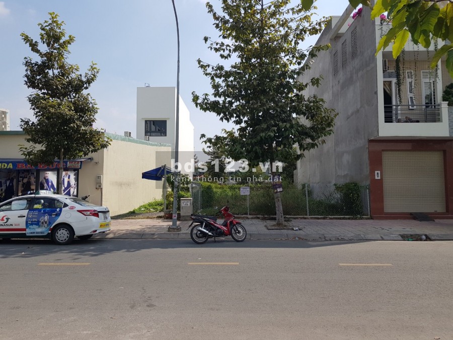 Chính chủ bán gấp lô MT Lý Chiêu Hoàng, P.10, Q.6, kế bên Place, giá 3.2 tỷ/100m2, SHR