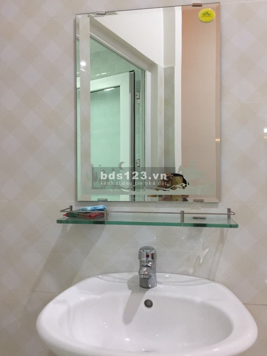 Cho thuê nhà mặt tiền quận thanh khê đà nẵng 5 tầng có cầu thang máy giá tốt
