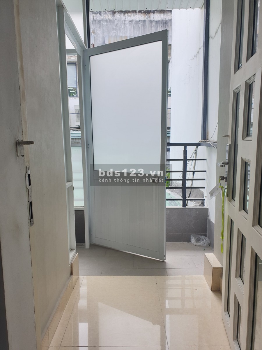 Mặt tiền kinh doanh. Nhà hẻm xe hơi 332 Phan Văn Trị Phường 11 Bình Thạnh