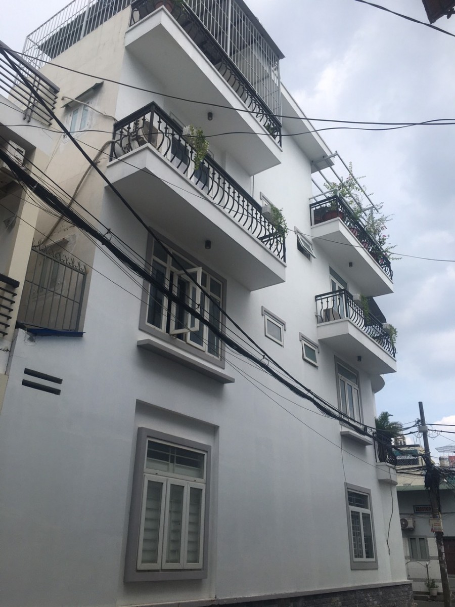 Bán nhà hẻm 12m thông. 154 Nguyễn phúc chu- P15- Tân Bình 4x15m Trệt 3 Lầu 6,8 tỷ LH; 0948944100